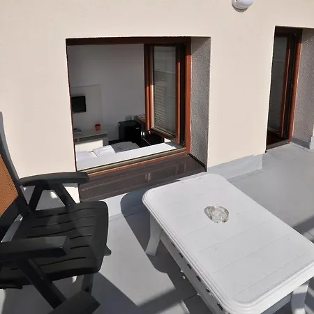 Pod Věží Penzion 3*
