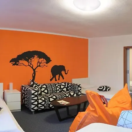 Pod Věží 3*